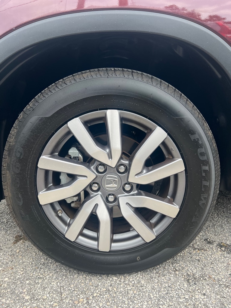Photo 30 of this HONDA PILOT