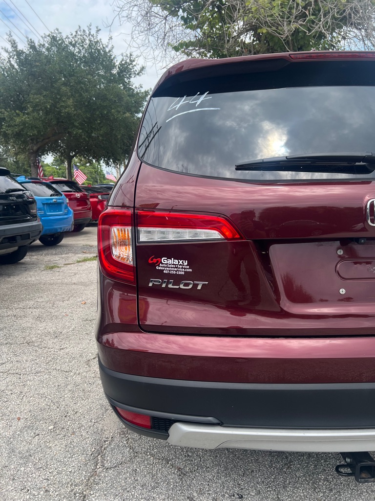 Photo 32 of this HONDA PILOT