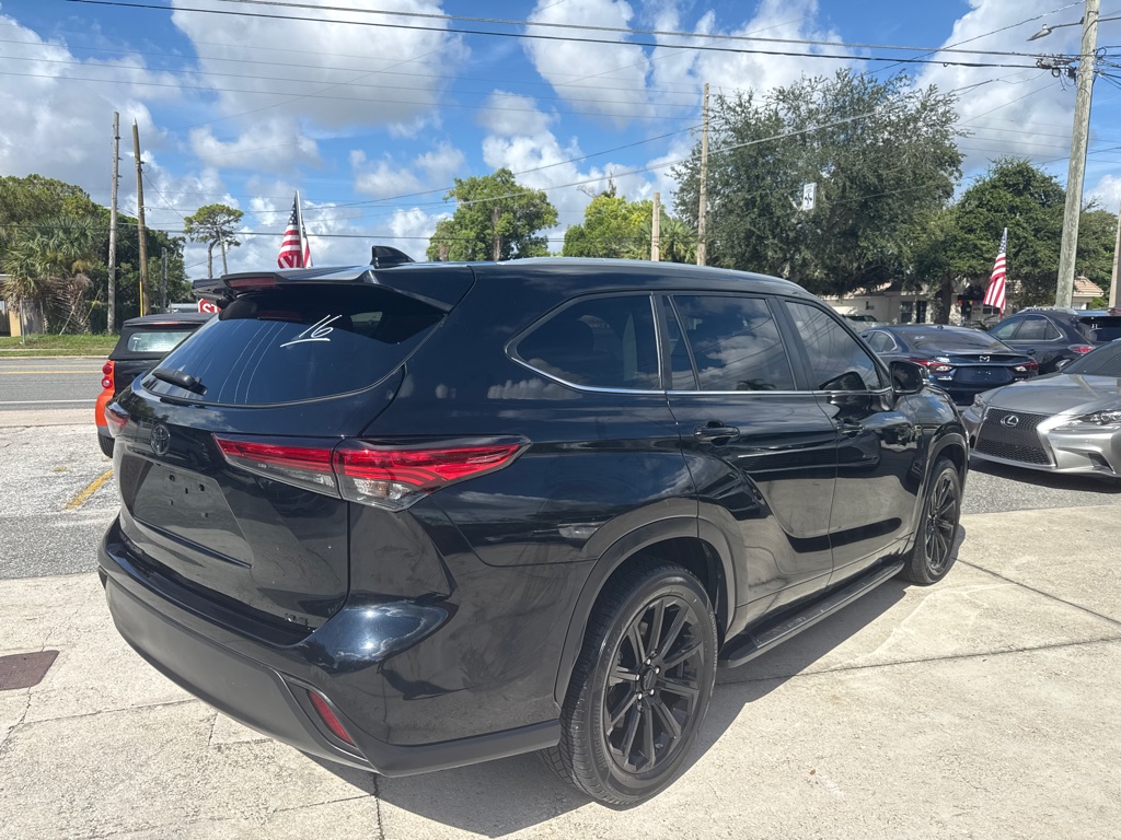 Photo 16 of this TOYOTA HIGHLANDER