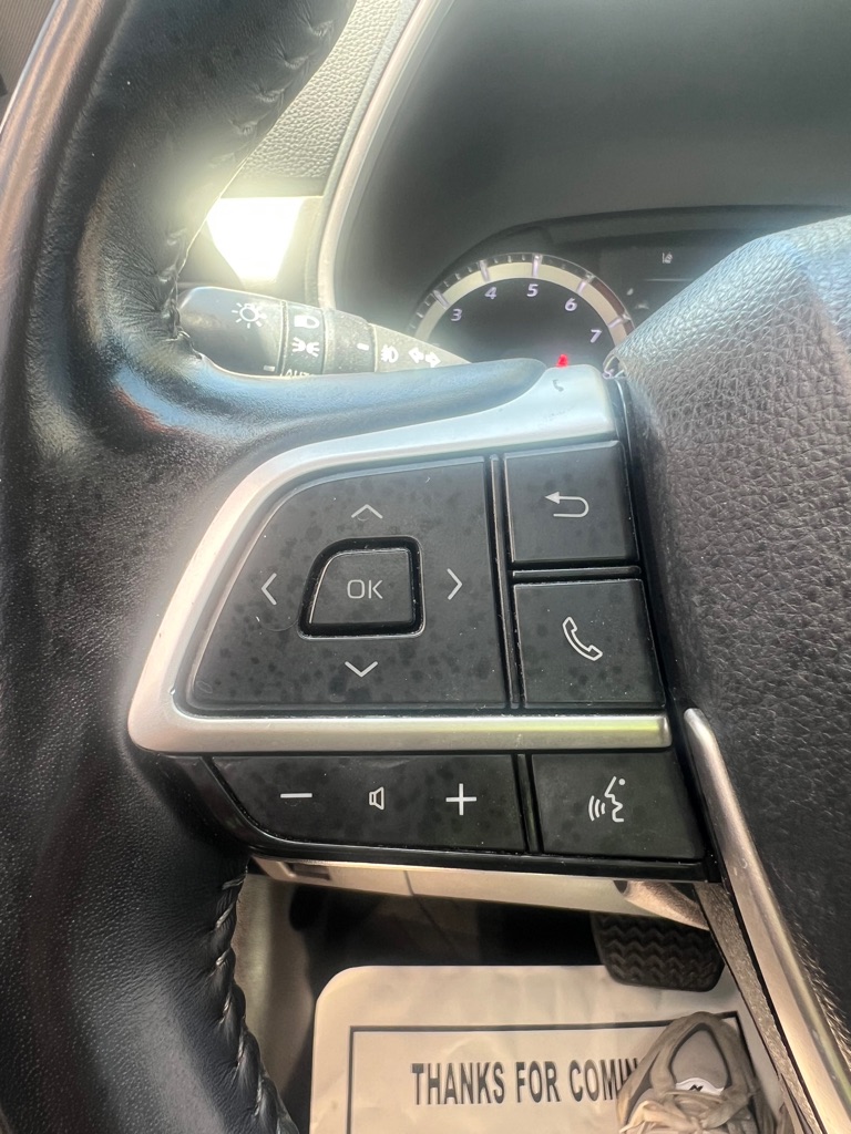 Photo 67 of this TOYOTA HIGHLANDER