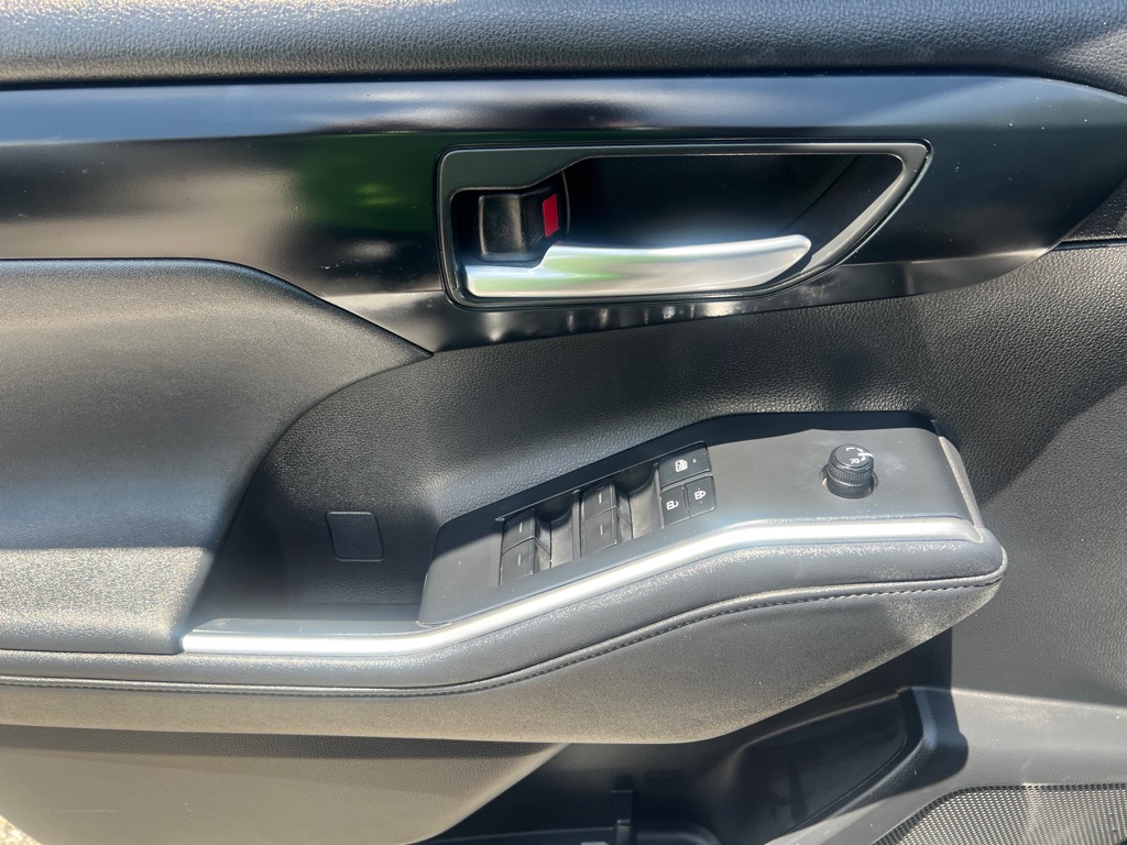 Photo 64 of this TOYOTA HIGHLANDER