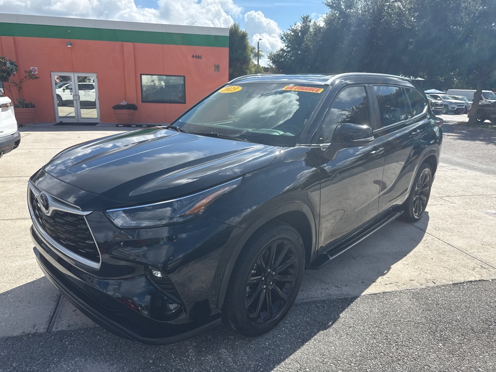 2023 TOYOTA HIGHLANDER