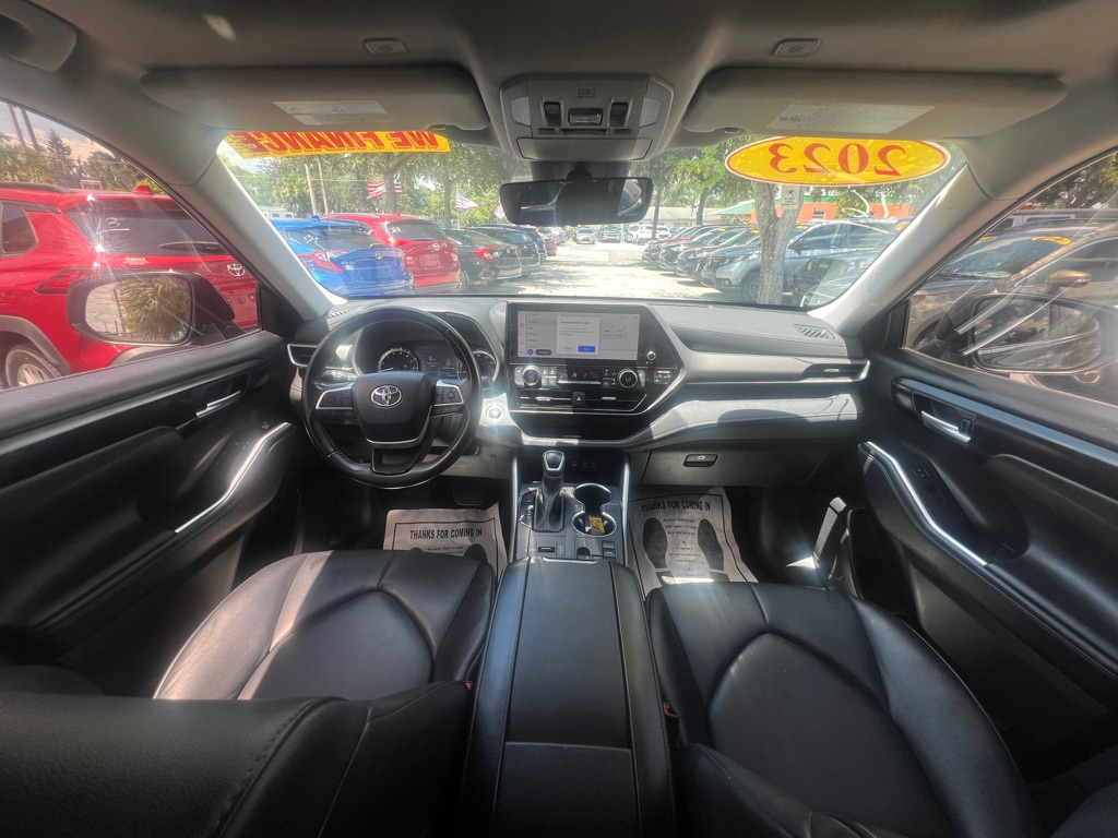 Photo 58 of this TOYOTA HIGHLANDER