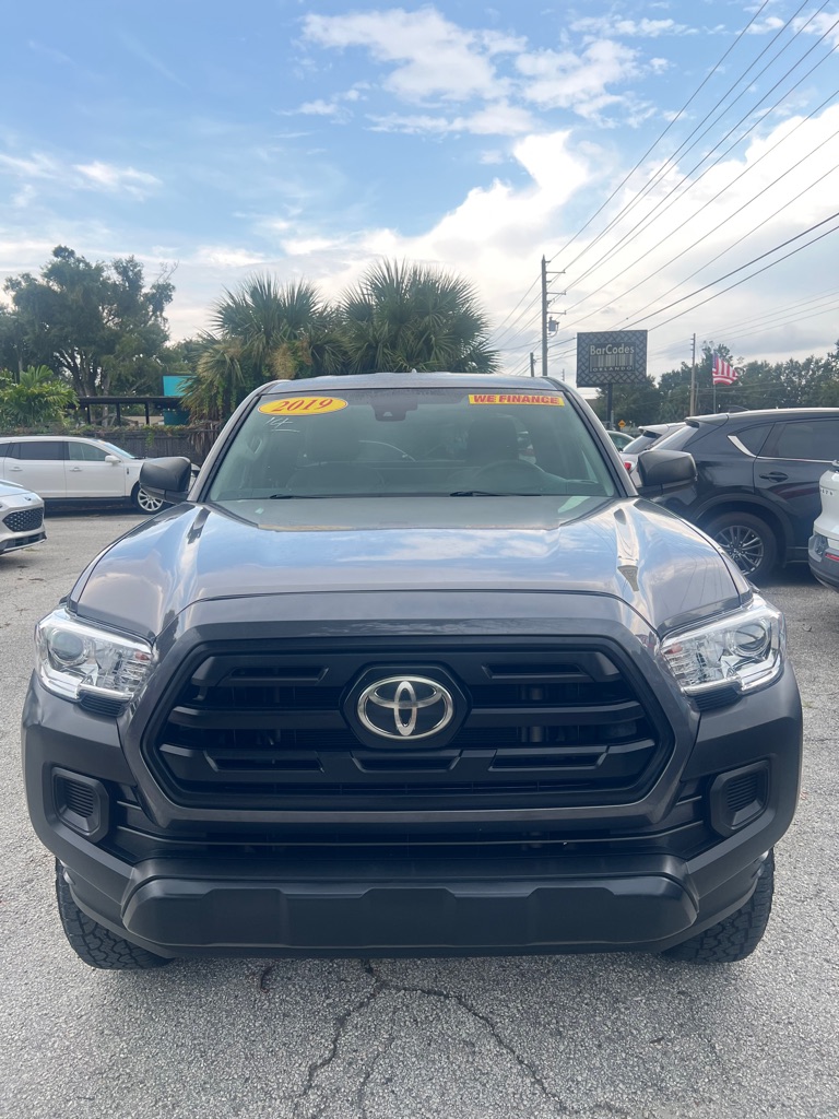 Photo 26 of this TOYOTA TACOMA