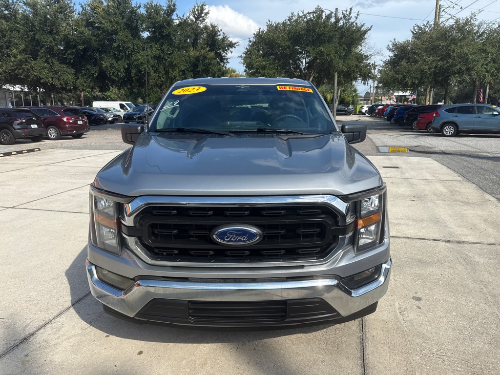 Photo 2 of this FORD F150