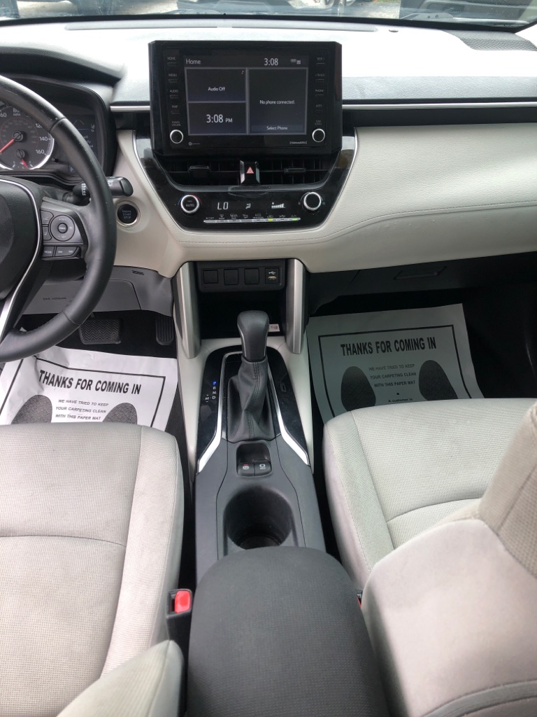 Photo 12 of this TOYOTA COROLLA CROSS