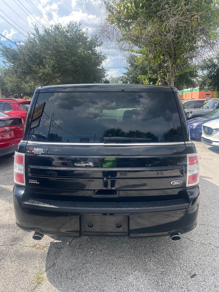 Photo 6 of this FORD FLEX