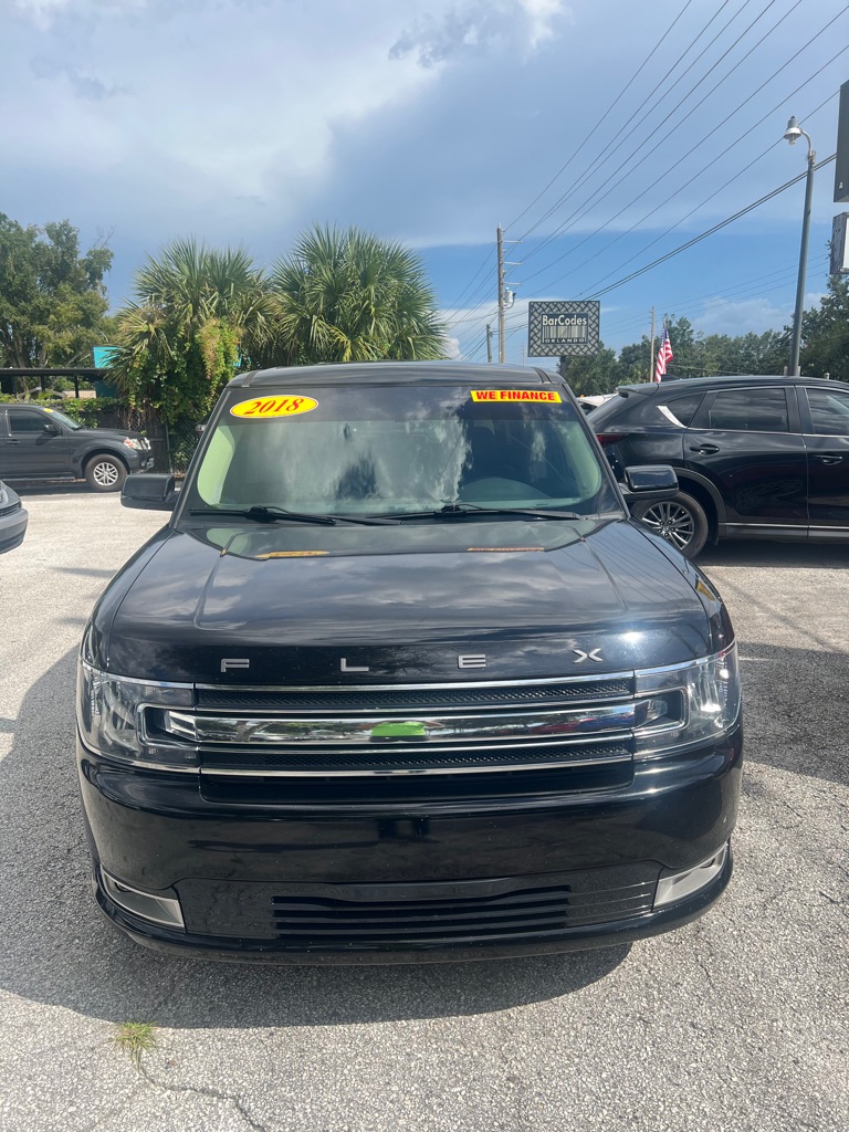 Photo 2 of this FORD FLEX