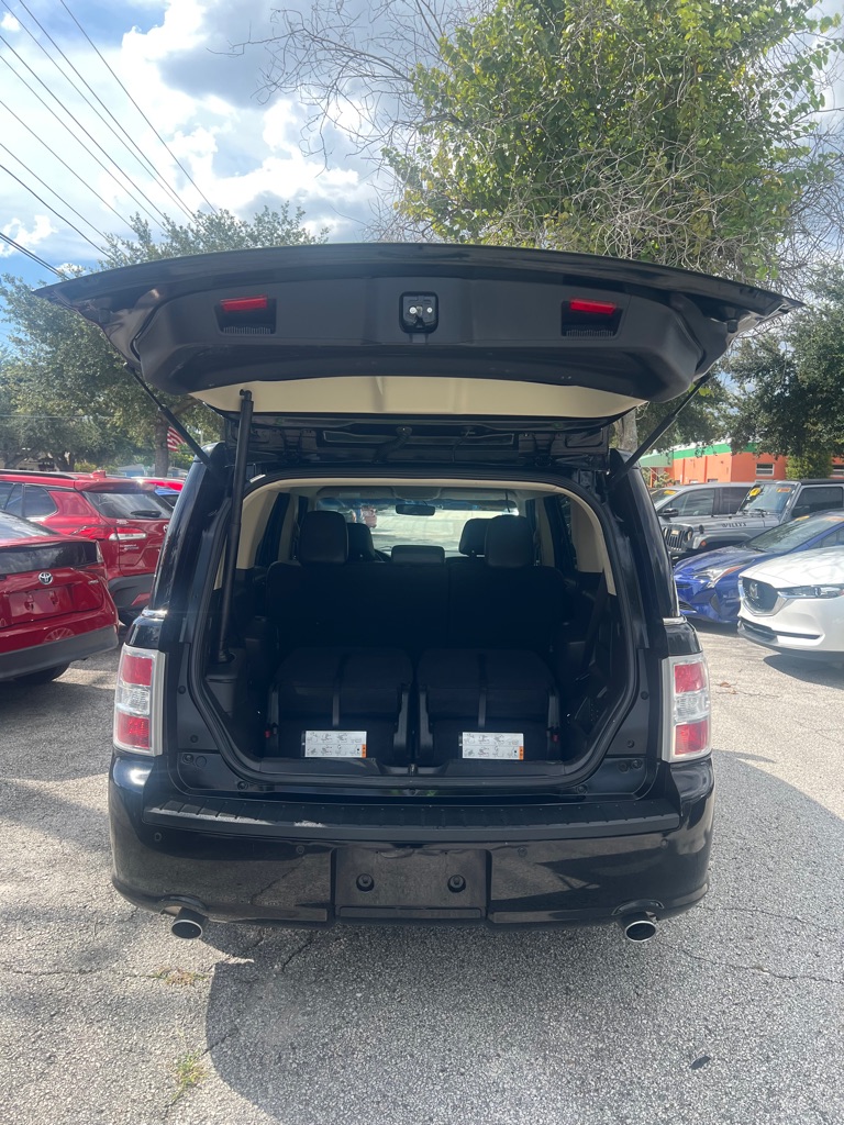 Photo 7 of this FORD FLEX