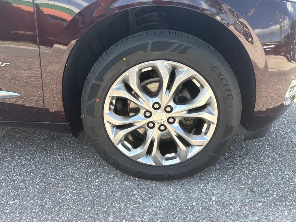 Photo 4 of this BUICK ENCLAVE