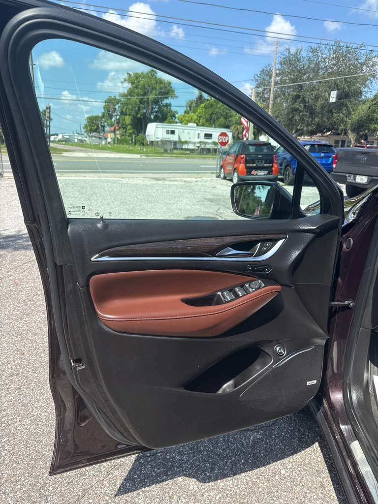 Photo 25 of this BUICK ENCLAVE