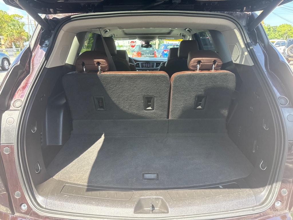 Photo 18 of this BUICK ENCLAVE