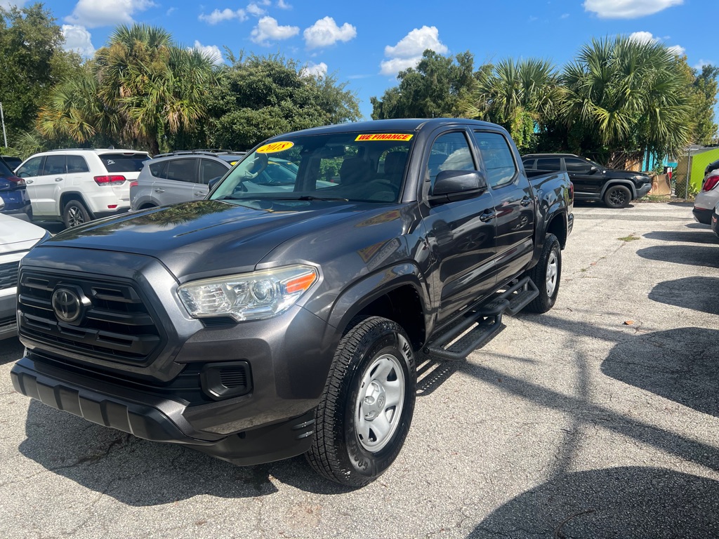 Photo 3 of this TOYOTA TACOMA