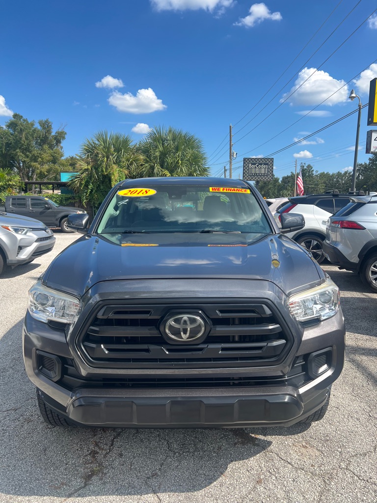 Photo 2 of this TOYOTA TACOMA