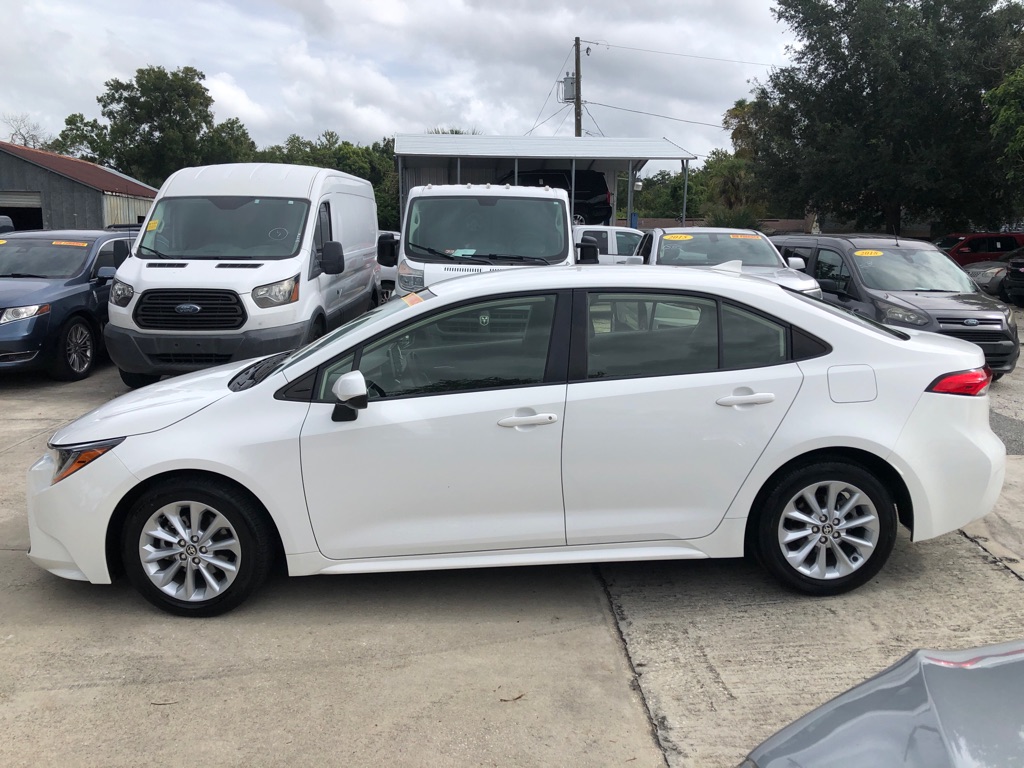 Photo 4 of this TOYOTA COROLLA