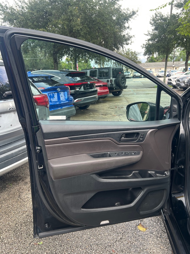 Photo 32 of this HONDA ODYSSEY