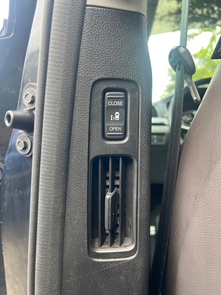 Photo 31 of this HONDA ODYSSEY