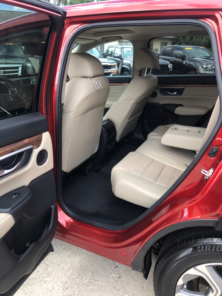 Photo 7 of this HONDA CR-V