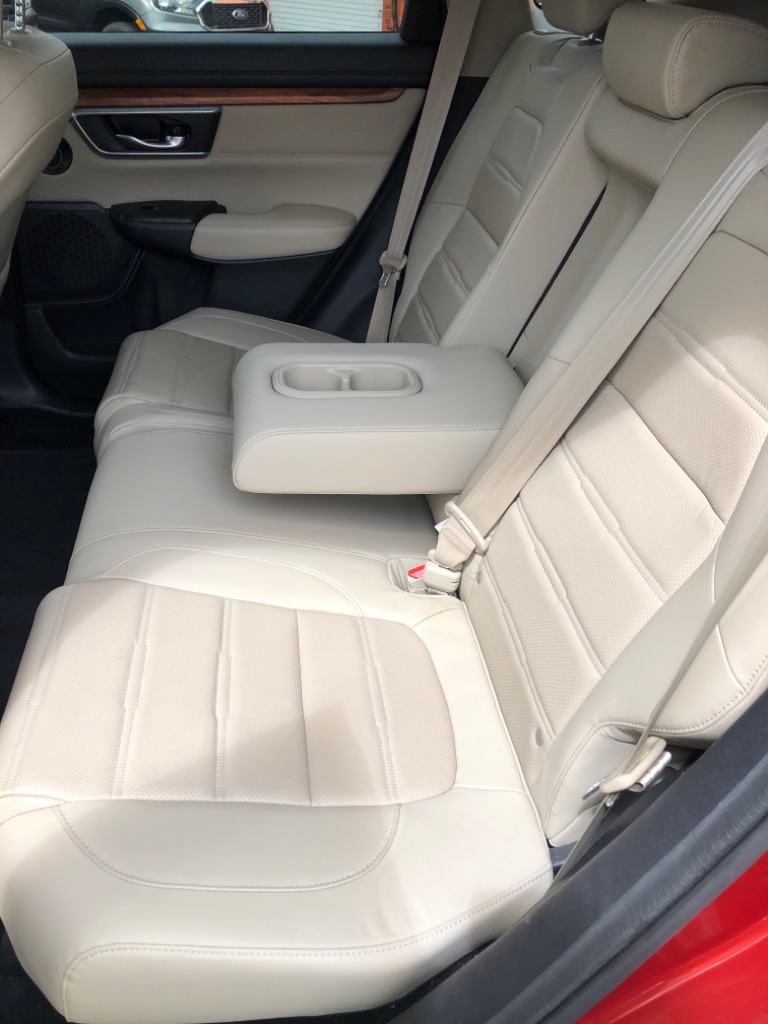 Photo 12 of this HONDA CR-V