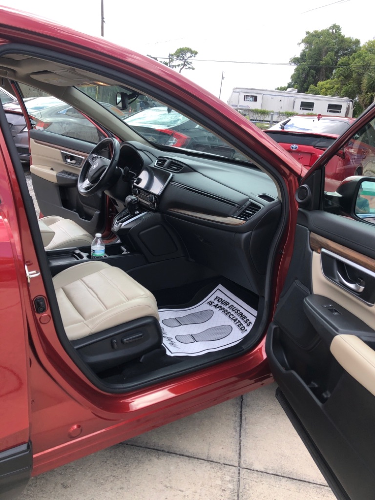 Photo 10 of this HONDA CR-V