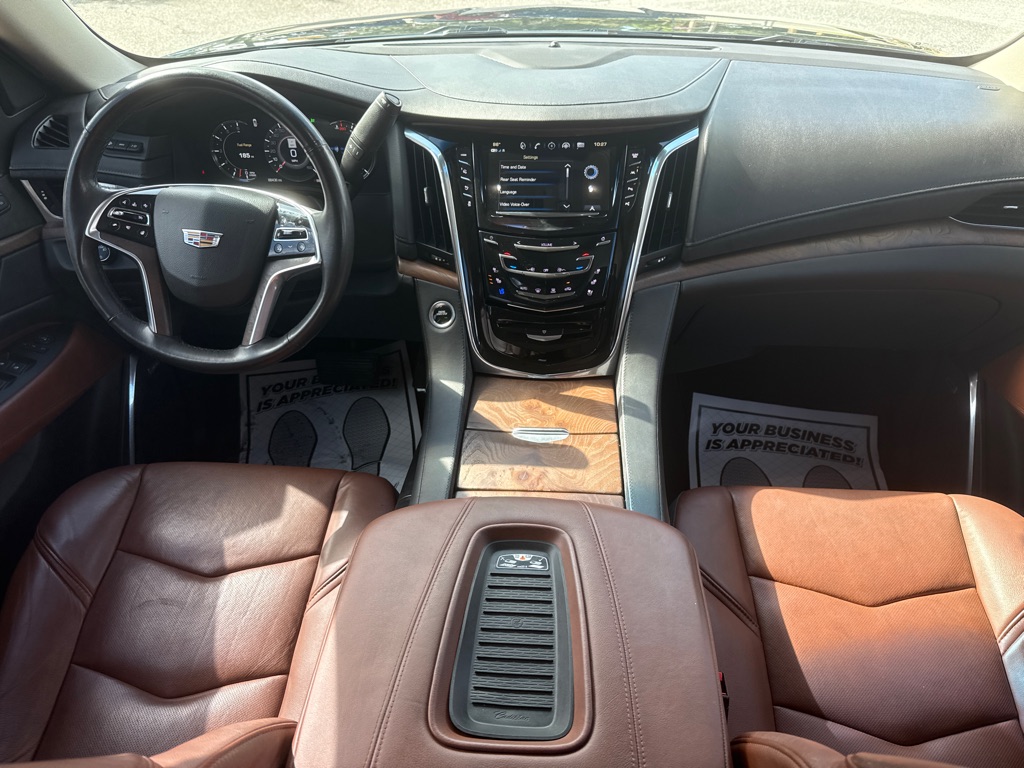 Photo 12 of this CADILLAC ESCALADE