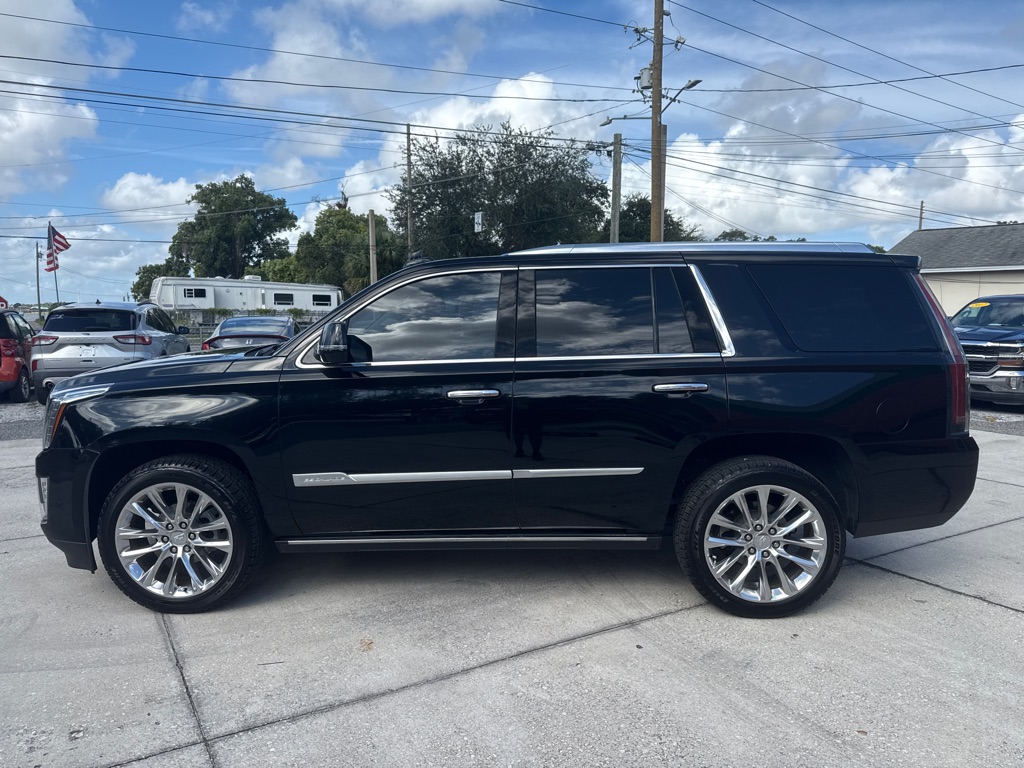 Photo 22 of this CADILLAC ESCALADE