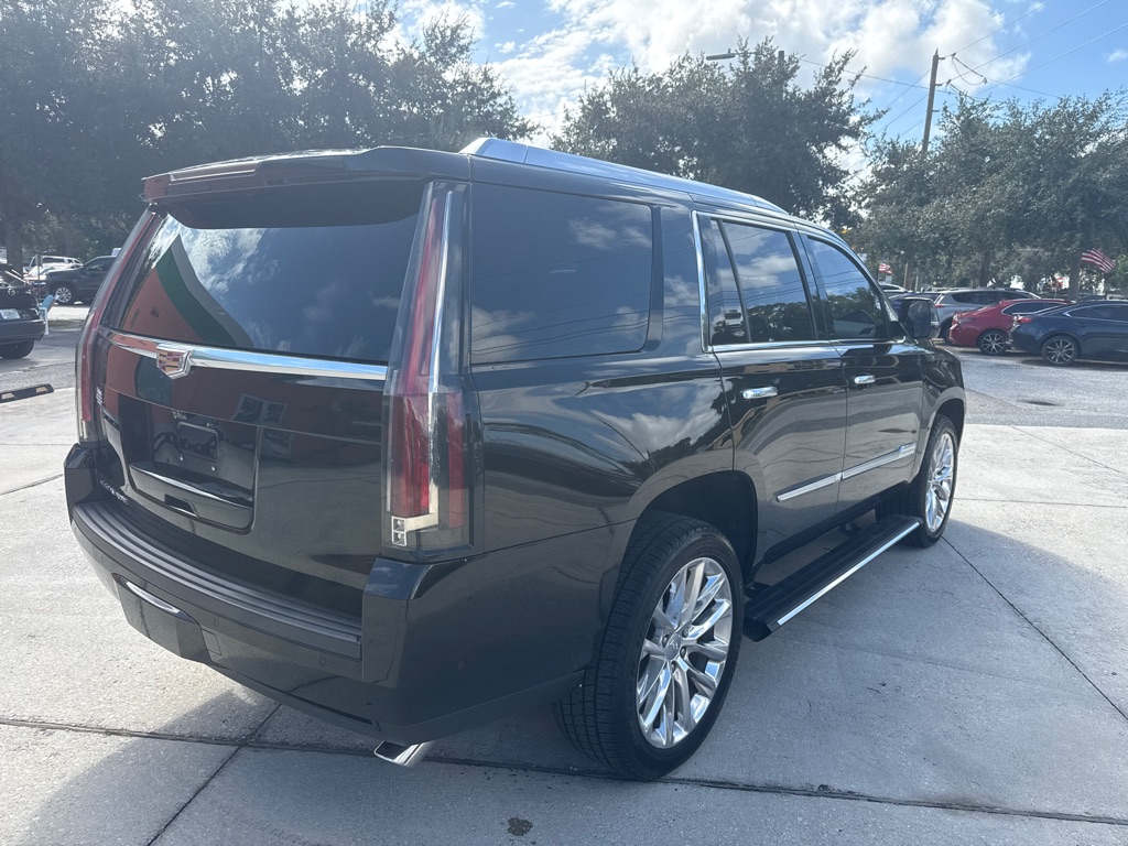 Photo 17 of this CADILLAC ESCALADE