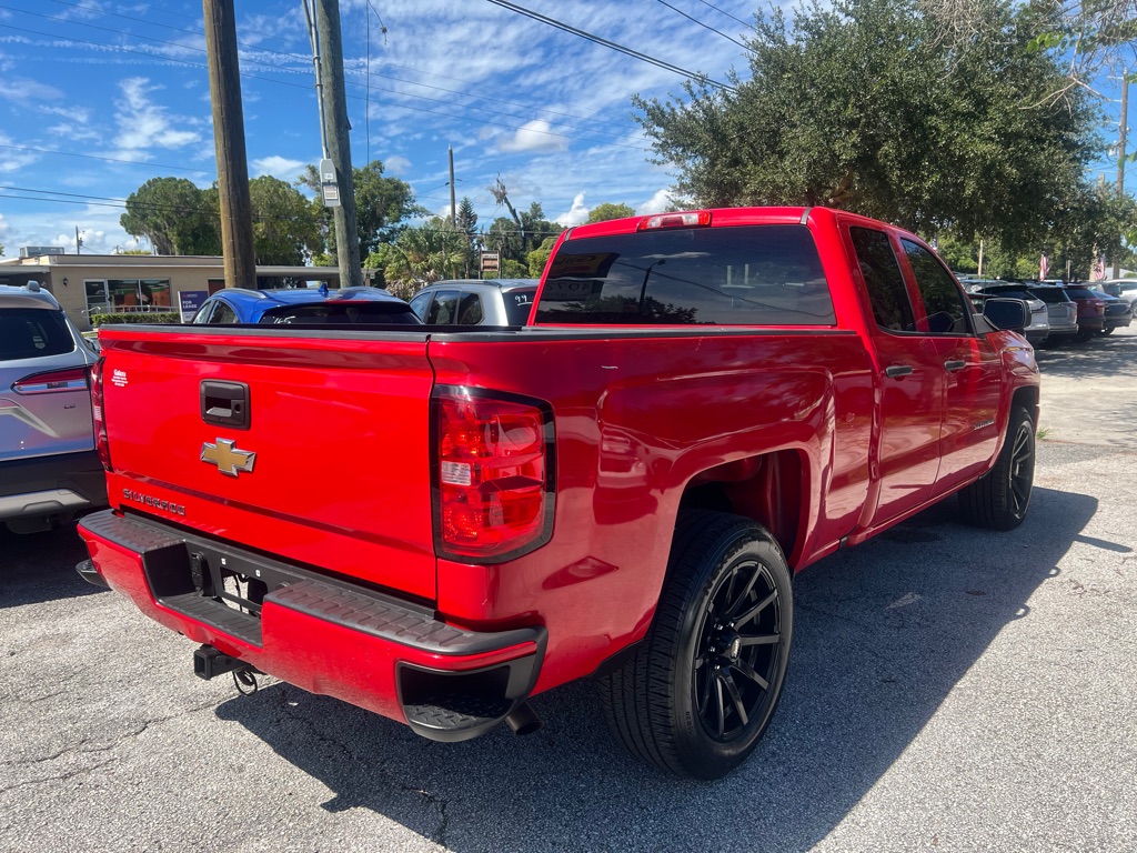 Photo 10 of this CHEVROLET SILVERADO 1500