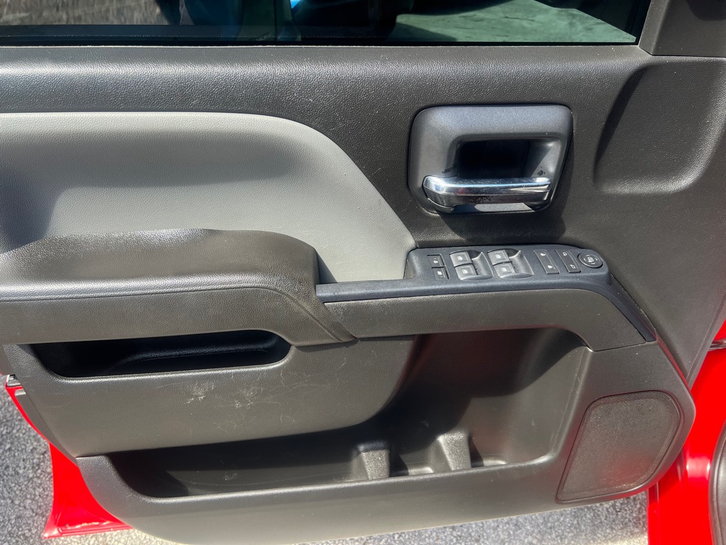 Photo 25 of this CHEVROLET SILVERADO 1500