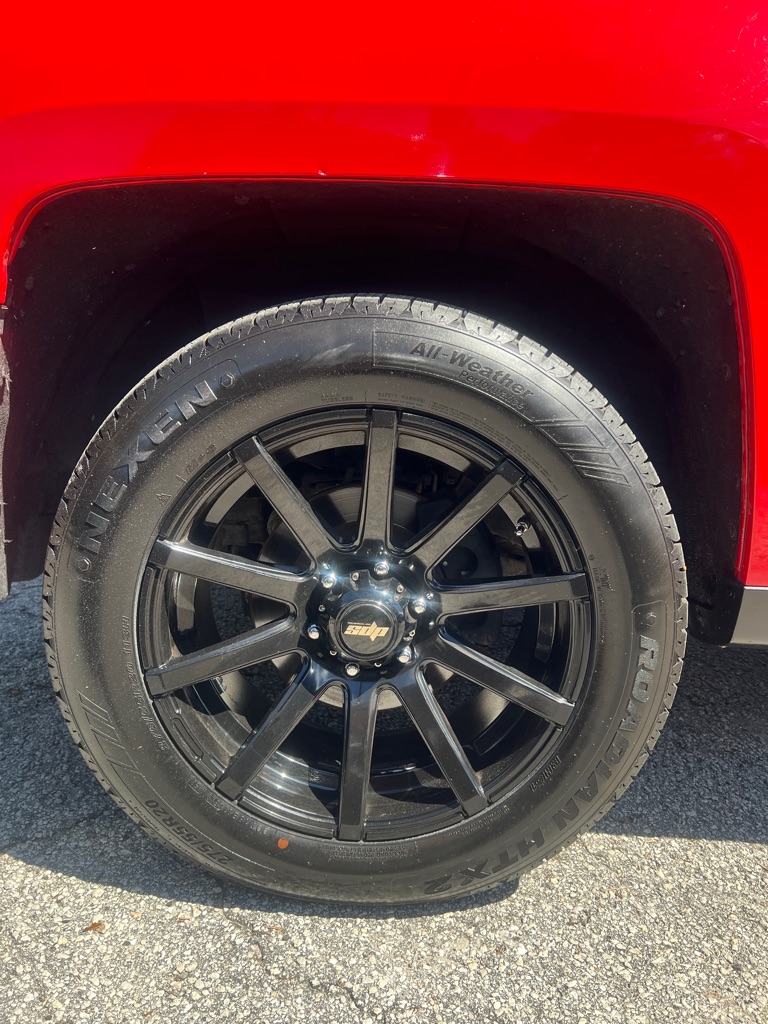Photo 4 of this CHEVROLET SILVERADO 1500