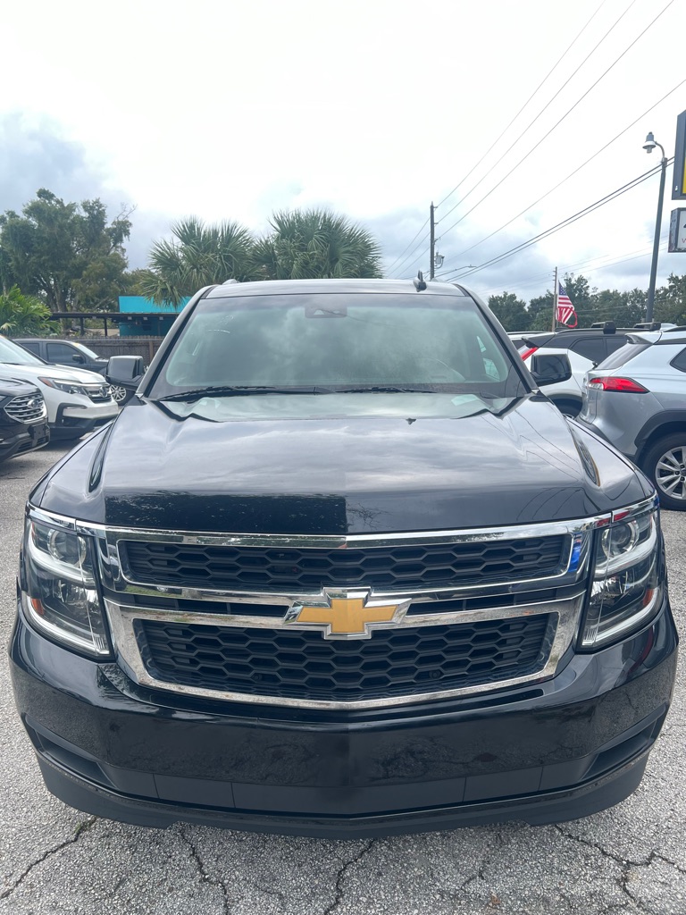 Photo 2 of this CHEVROLET TAHOE
