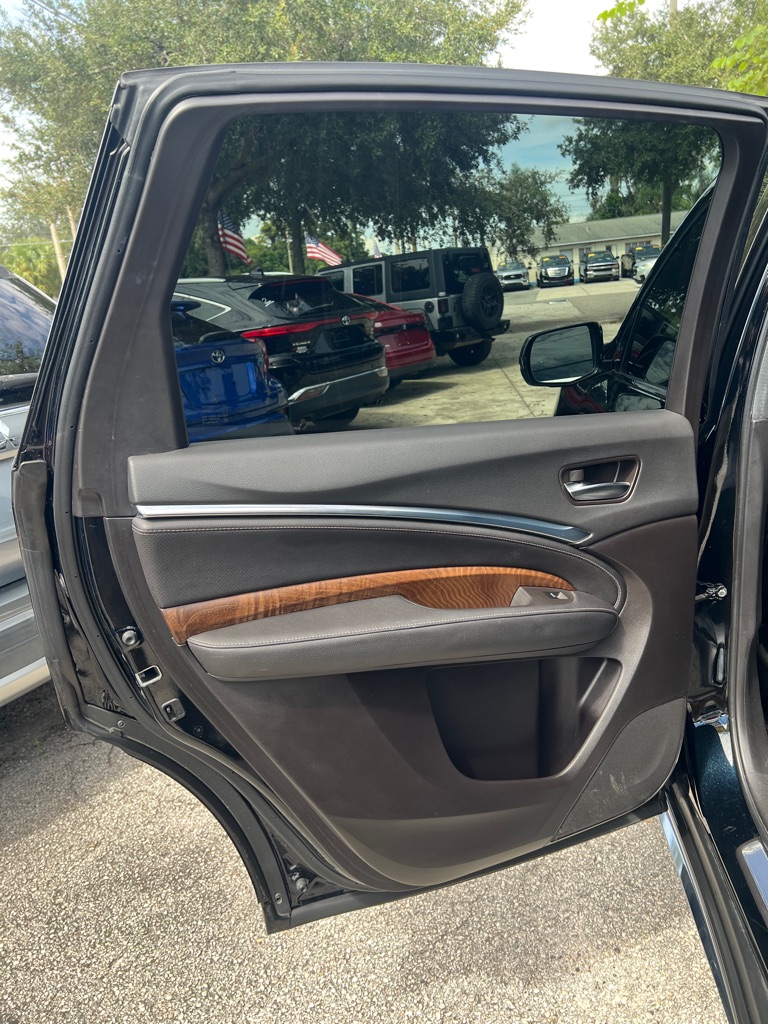 Photo 21 of this ACURA MDX