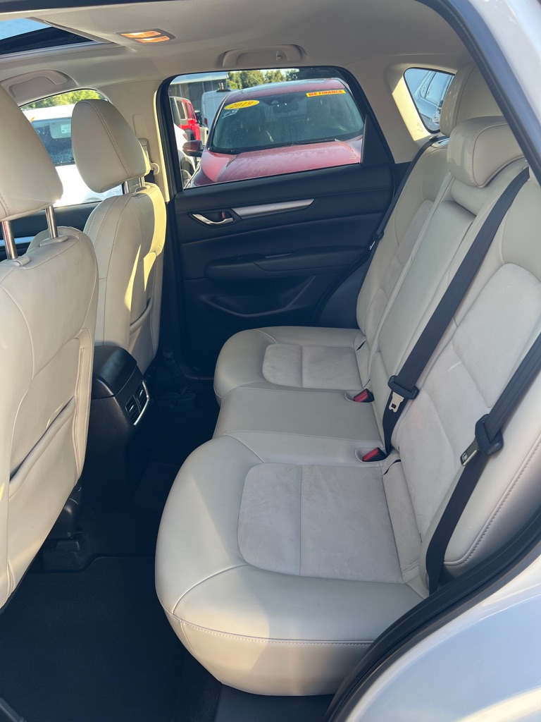 Photo 23 of this MAZDA CX-5