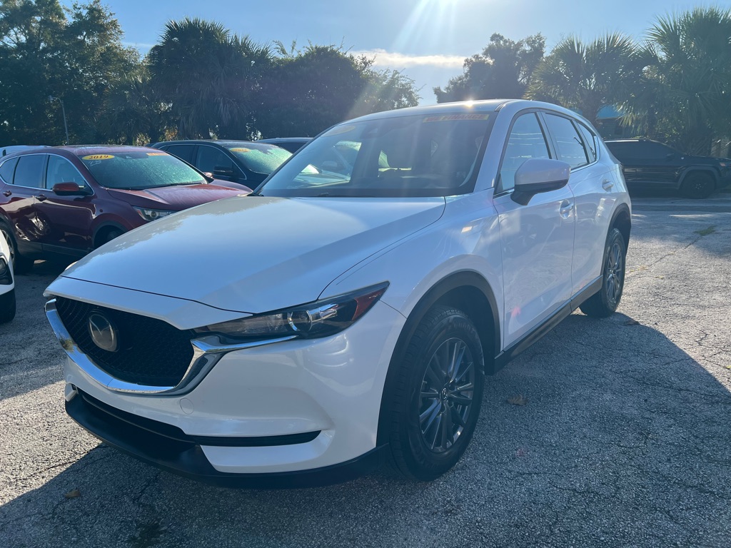 Photo 3 of this MAZDA CX-5