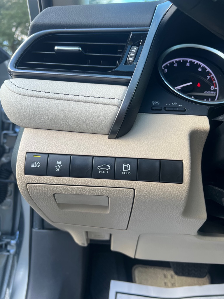 Photo 55 of this TOYOTA CAMRY