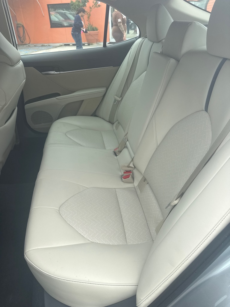 Photo 19 of this TOYOTA CAMRY
