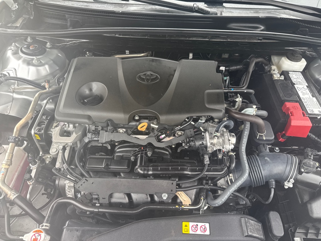 Photo 24 of this TOYOTA CAMRY