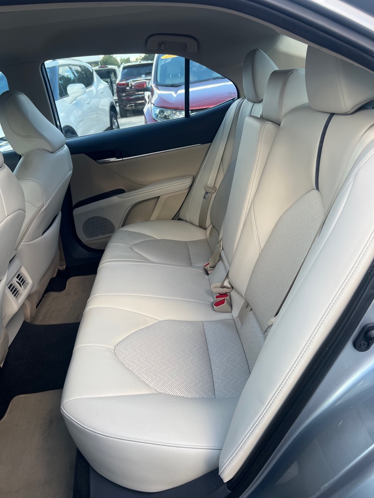 Photo 45 of this TOYOTA CAMRY