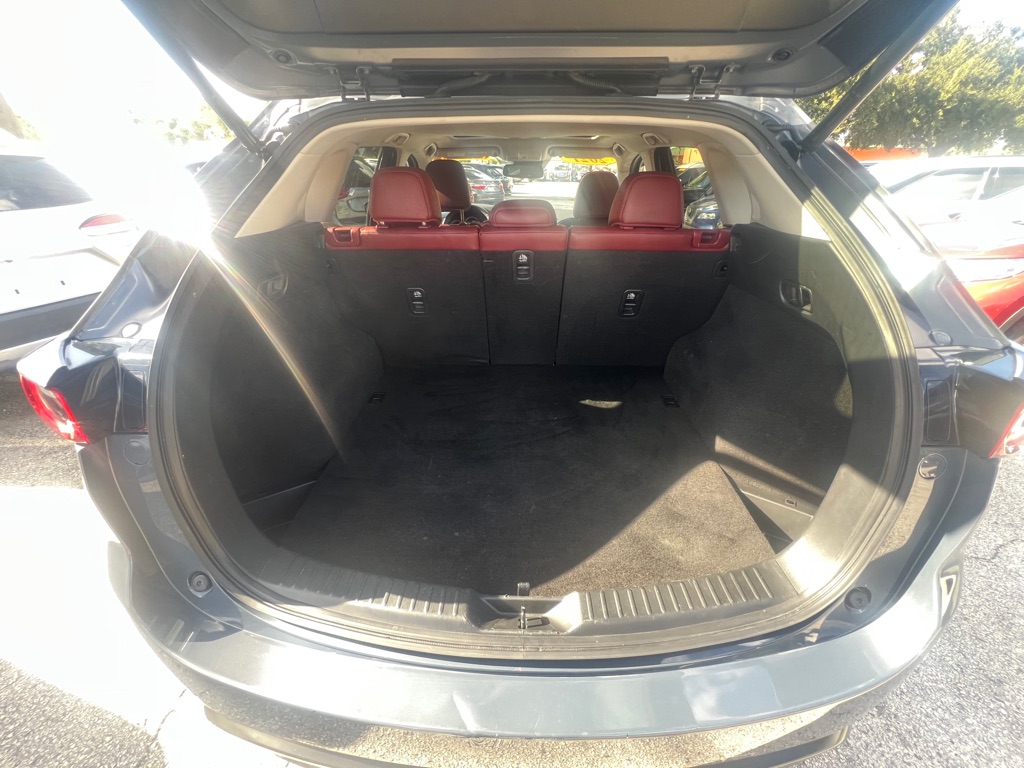 Photo 9 of this MAZDA CX-5