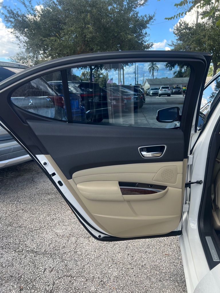 Photo 39 of this ACURA TLX