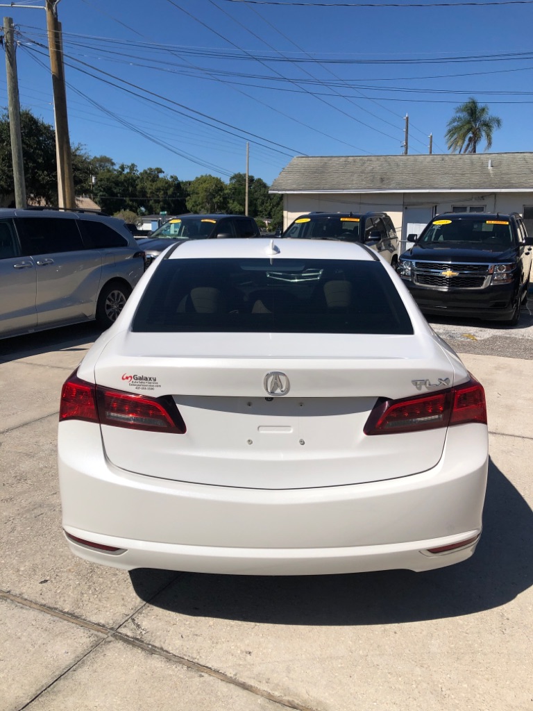 Photo 3 of this ACURA TLX