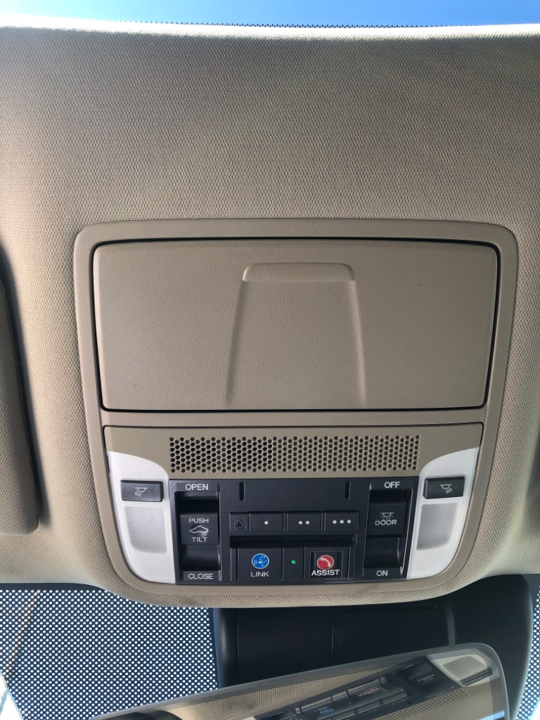 Photo 18 of this ACURA TLX