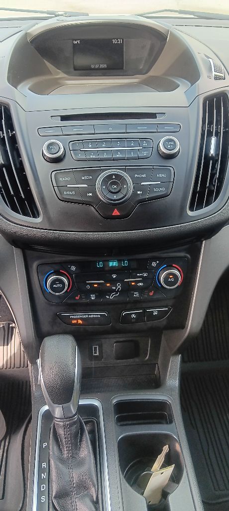 Photo 12 of this FORD ESCAPE