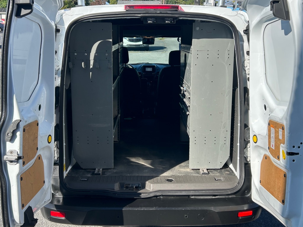Photo 11 of this FORD TRANSIT CONNECT