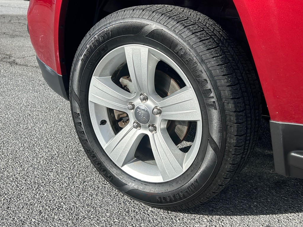 Photo 9 of this JEEP COMPASS.