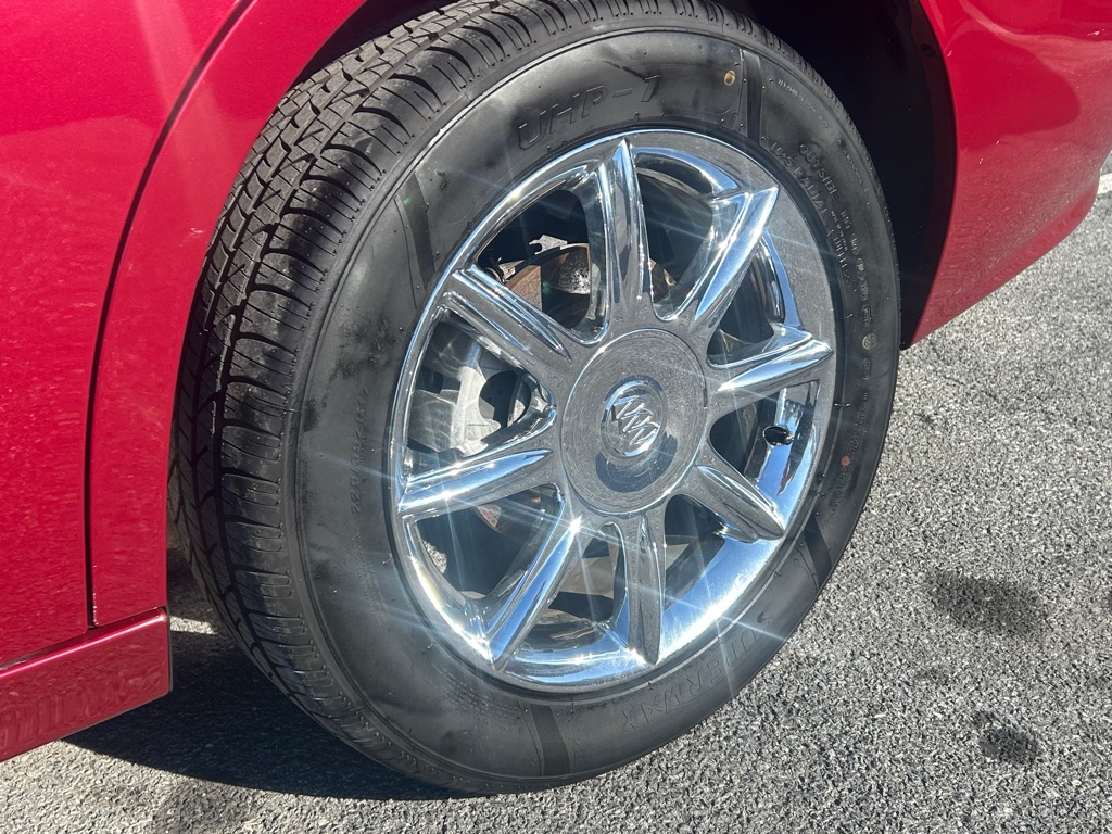 Photo 9 of this BUICK LACROSSE