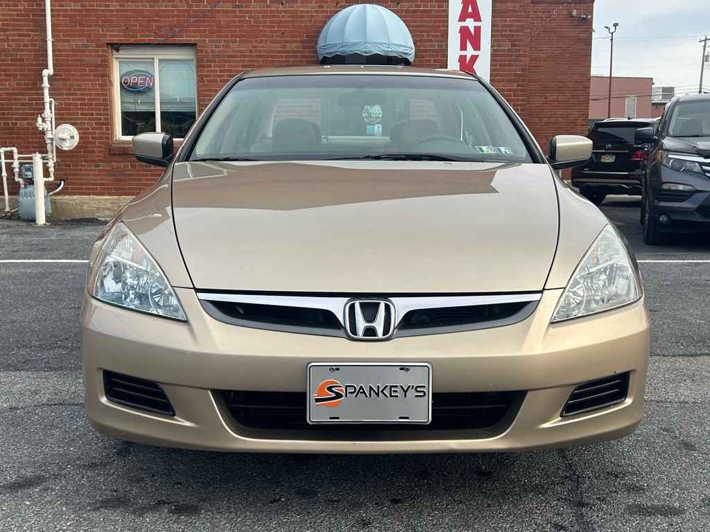 Photo 8 of this HONDA ACCORD