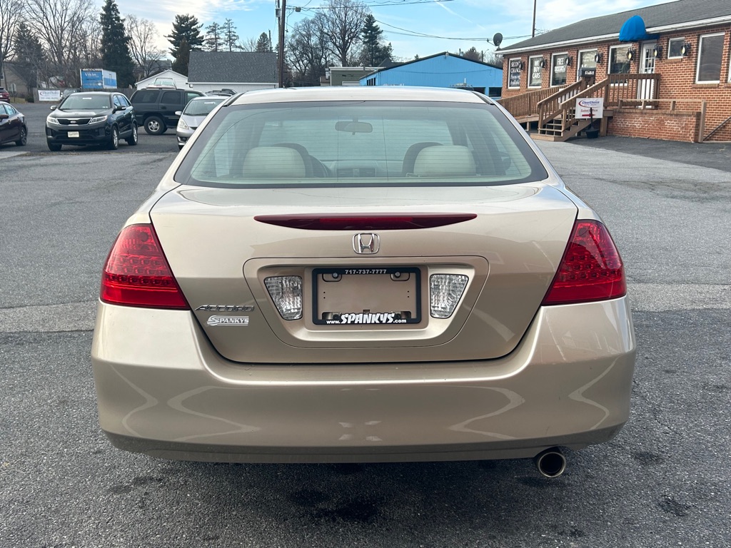 Photo 4 of this HONDA ACCORD