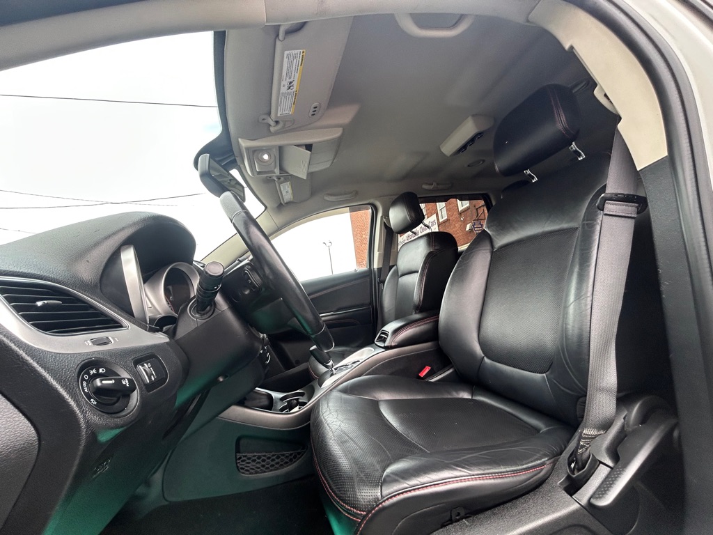 Photo 15 of this DODGE JOURNEY