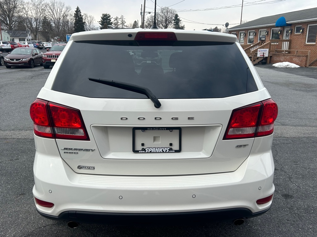 Photo 4 of this DODGE JOURNEY